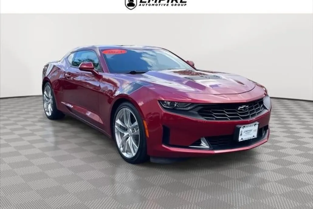 2021 Chevrolet Camaro Coupe LT1 photo 1