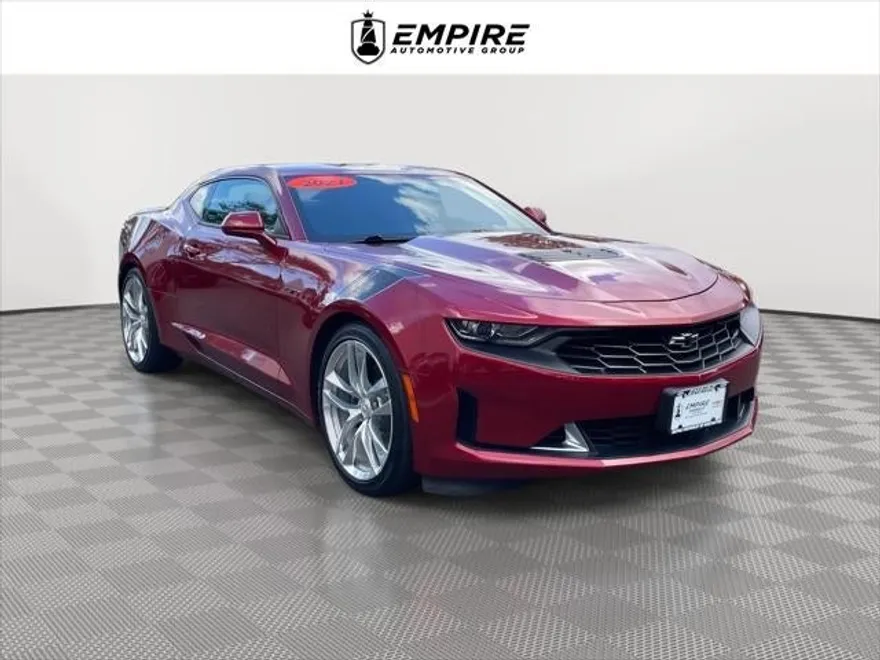 2021 Chevrolet Camaro Coupe LT1 photo 1
