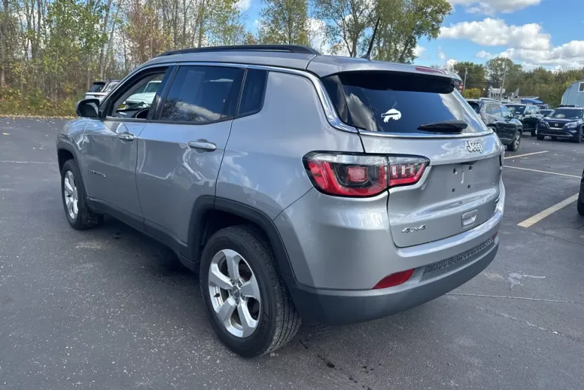 2018 Jeep Compass North Edition Latitude photo 1