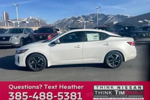 2025 Nissan Sentra SV photo 2