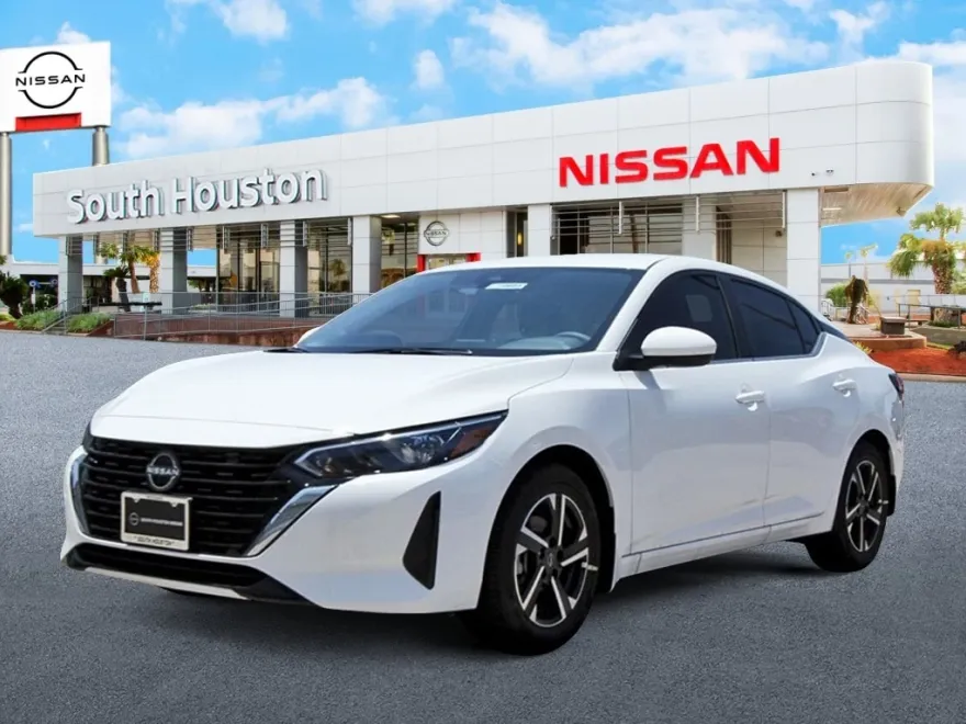 2025 Nissan Sentra SV photo 1