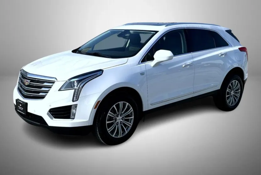 2018 Cadillac XT5 Luxury photo 1