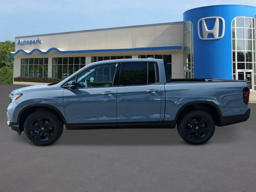 2026 Honda Ridgeline Black Edition photo 1