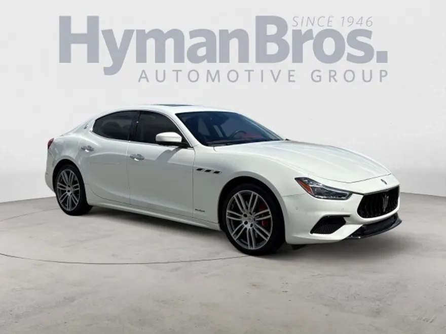 2021 Maserati Ghibli GranSport photo 1