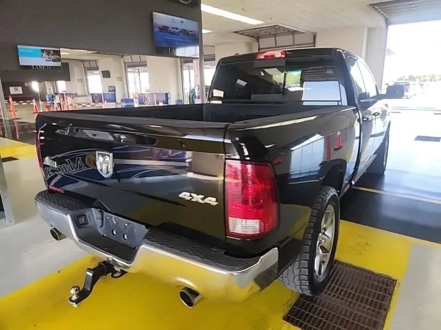 2013 Ram 1500 Big Horn photo 1