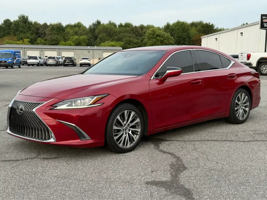 2019 Lexus ES 350 photo 1