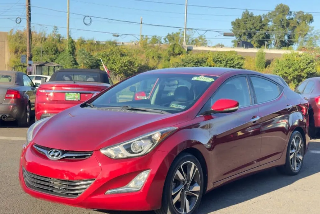 2014 Hyundai Elantra Limited photo 1