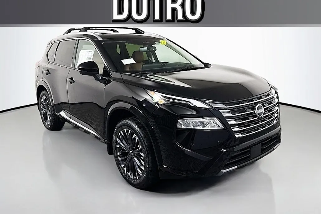 2026 Nissan Rogue Platinum photo 1