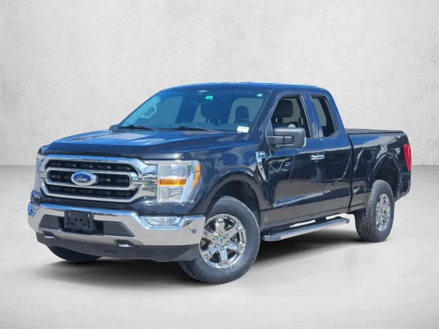 2021 Ford F-150 XLT photo 1