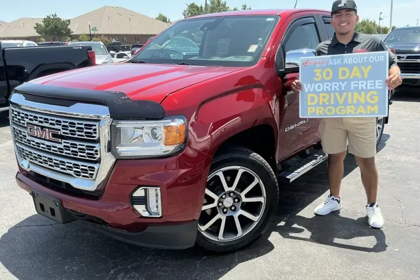 2022 Gmc Canyon Denali photo 1