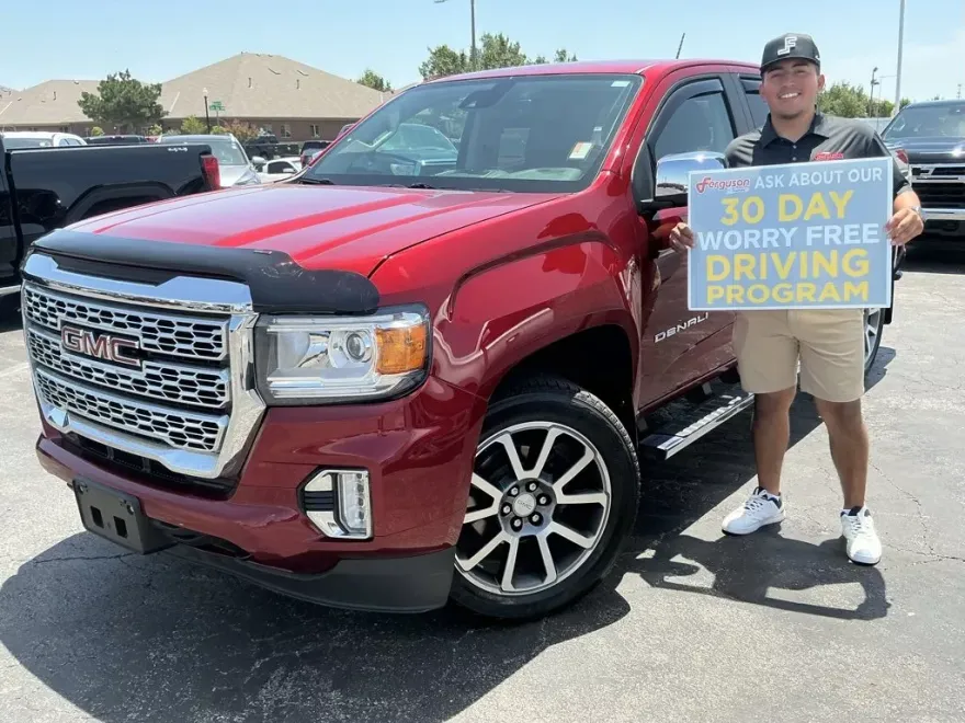 2022 Gmc Canyon Denali photo 1