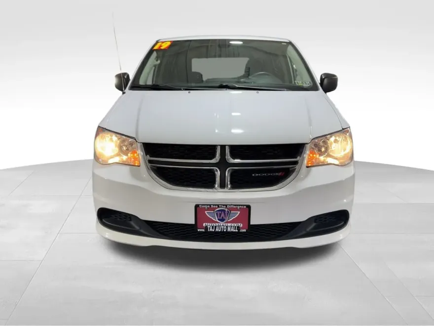 2019 Dodge Grand Caravan SE photo 1