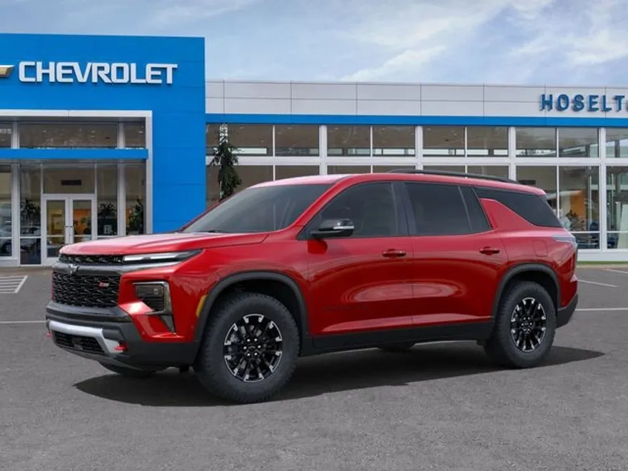 2025 Chevrolet Traverse Z71 photo 1