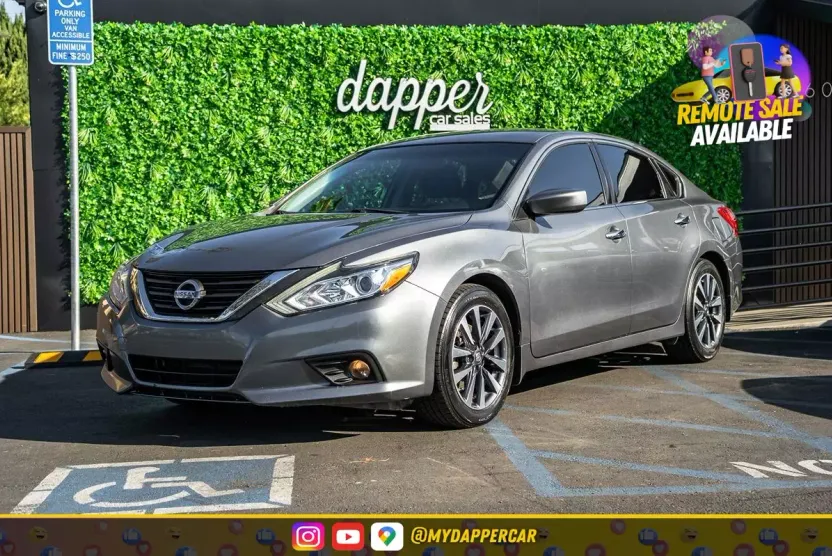 2016 Nissan Altima 2.5 SV photo 1