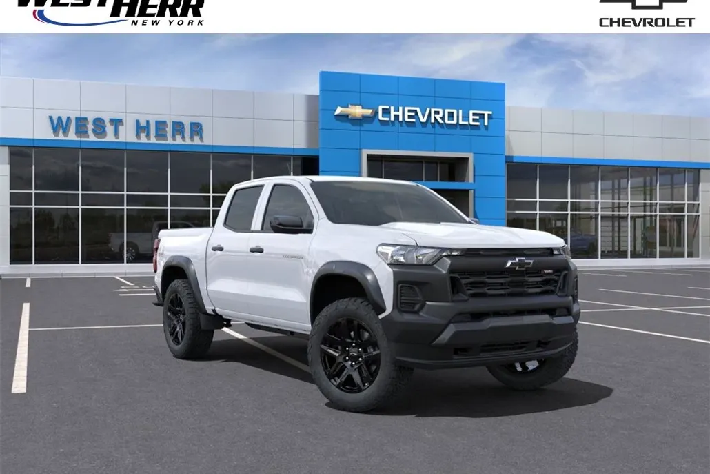 2025 Chevrolet Colorado Trail Boss photo 1