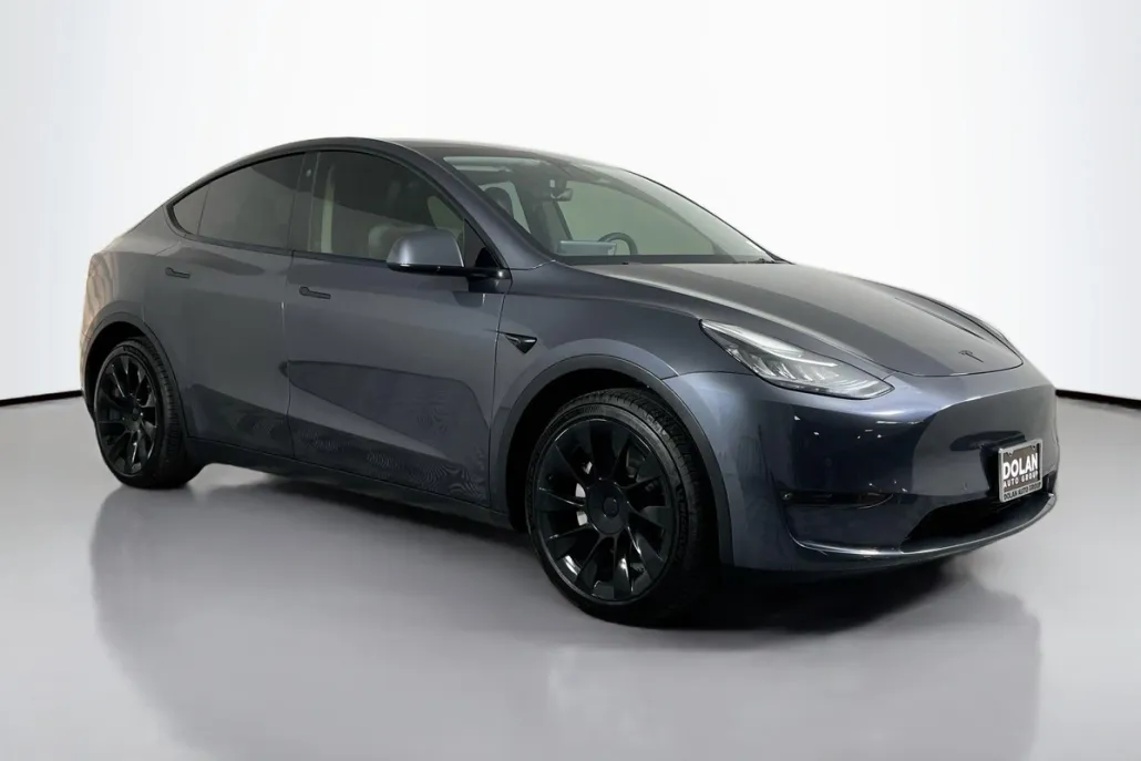 2021 Tesla Model Y Long Range photo 1