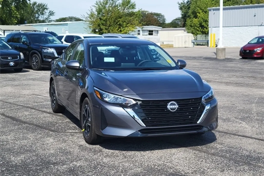 2025 Nissan Sentra SV photo 1