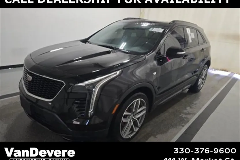 2021 Cadillac XT4 Sport photo 1