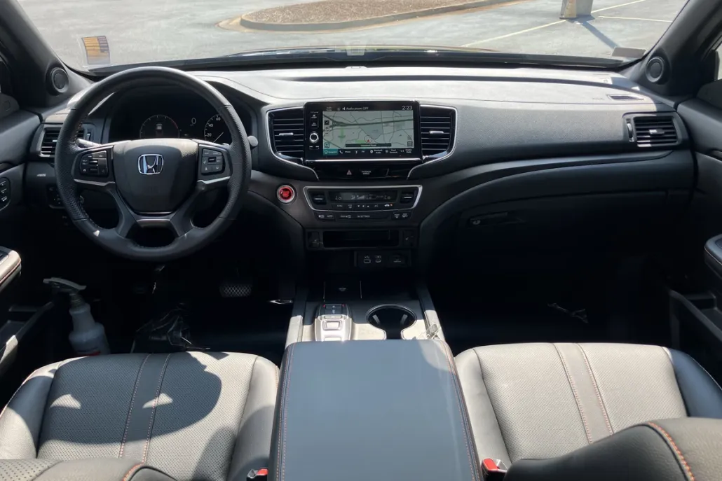 2024 Honda Ridgeline TrailSport photo 1
