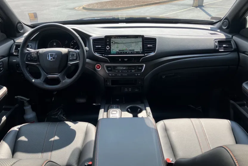 2024 Honda Ridgeline TrailSport photo 1