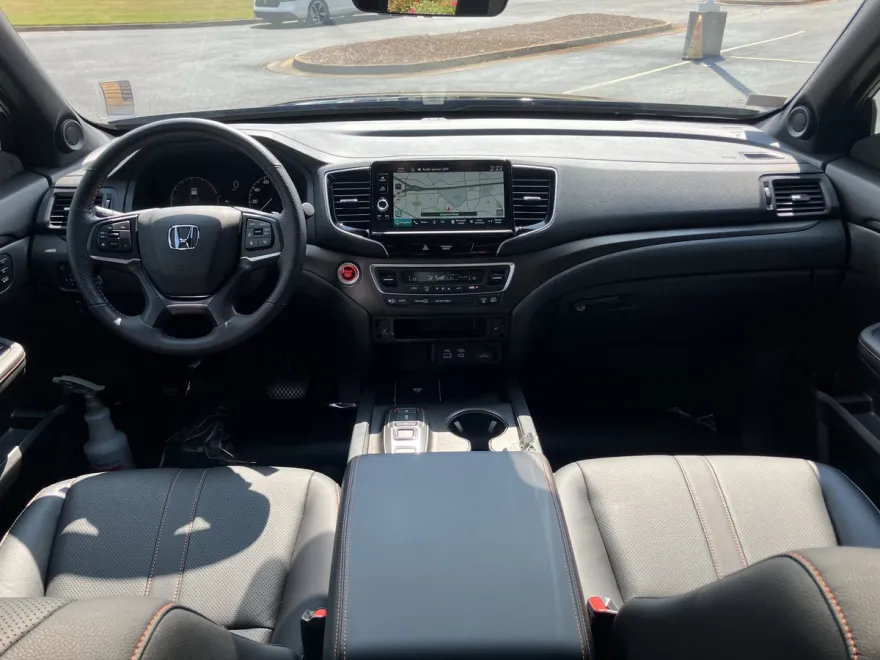 2024 Honda Ridgeline TrailSport photo 1