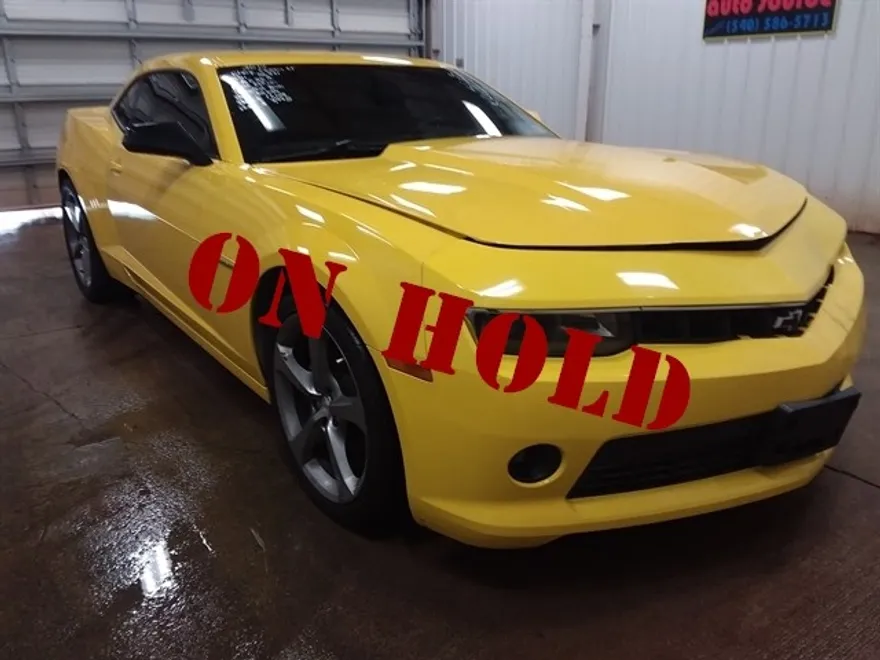 2014 Chevrolet Camaro photo 1