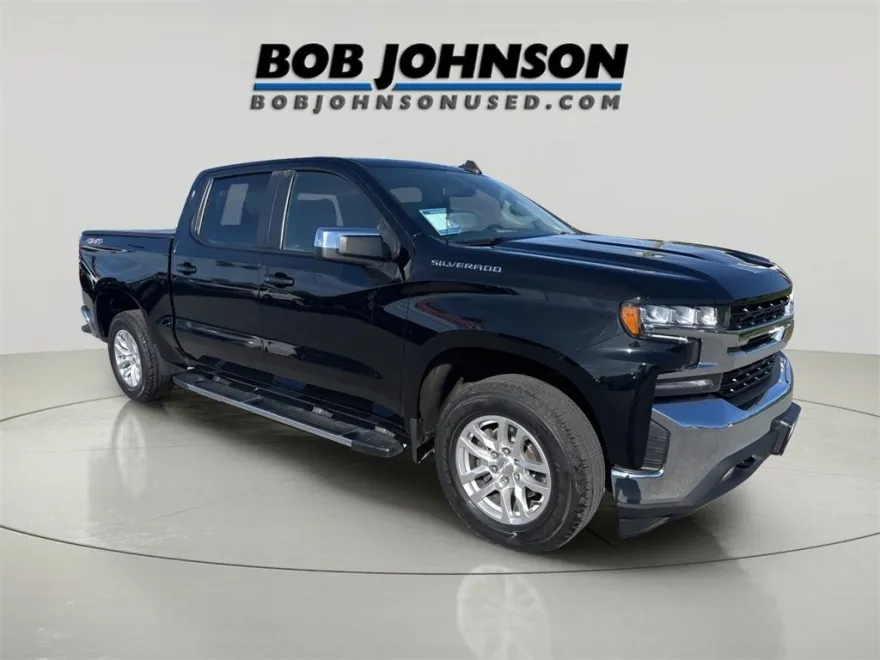 2021 Chevrolet Silverado 1500 LT photo 1