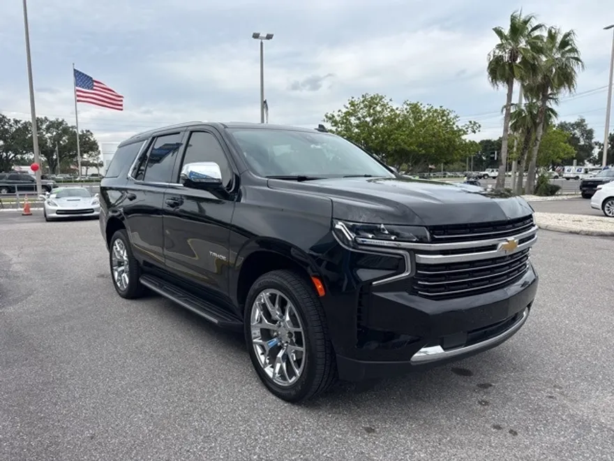 2021 Chevrolet Tahoe LT photo 1
