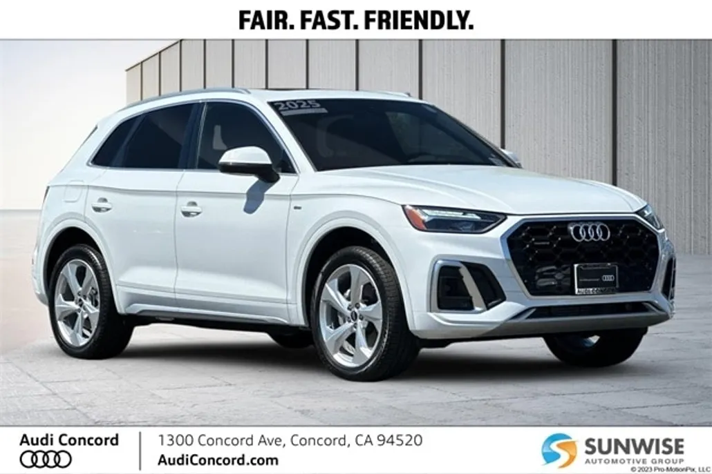 2025 Audi Q5 45 S line Premium Plus photo 1