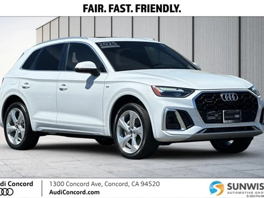 2025 Audi Q5 45 S line Premium Plus photo 1