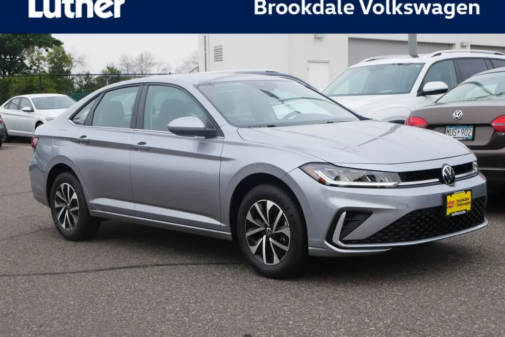 2025 Volkswagen Jetta S photo 1
