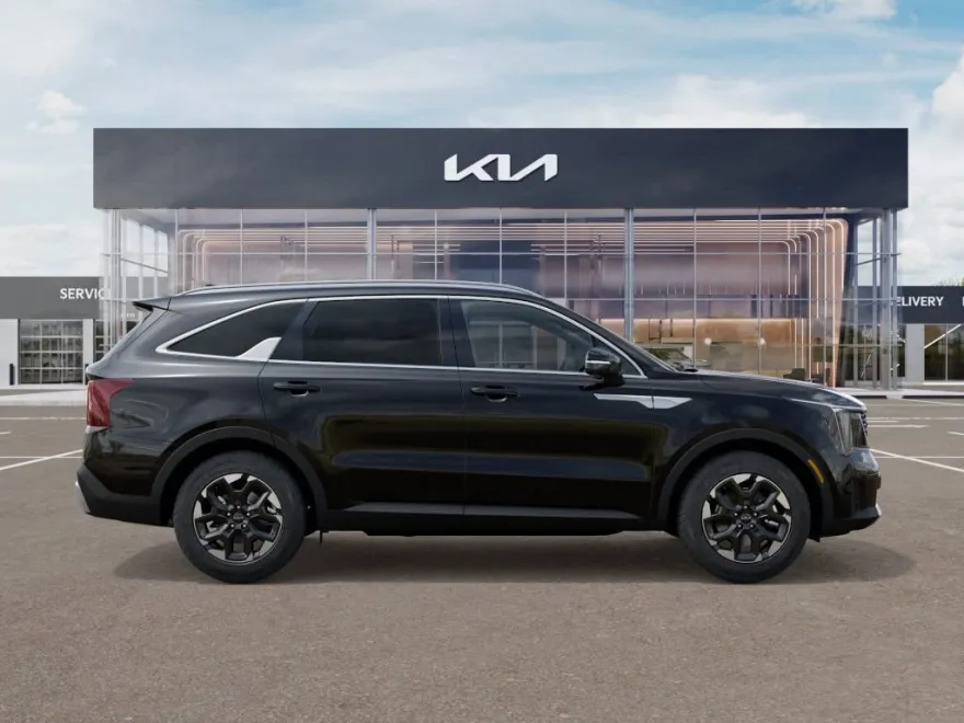 2025 Kia Sorento S photo 1