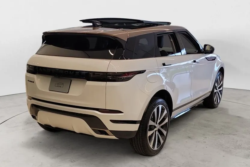 2024 Land Rover Range Rover Evoque Dynamic SE photo 1