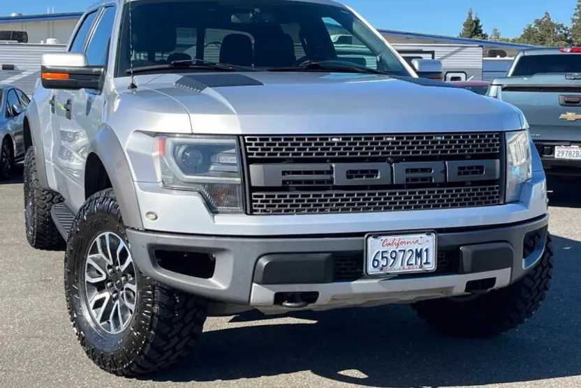 2013 Ford F-150 SVT Raptor photo 1