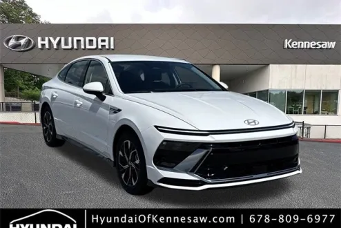 2025 Hyundai Sonata SEL photo 1