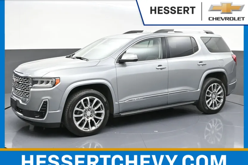 2023 Gmc Acadia Denali photo 1
