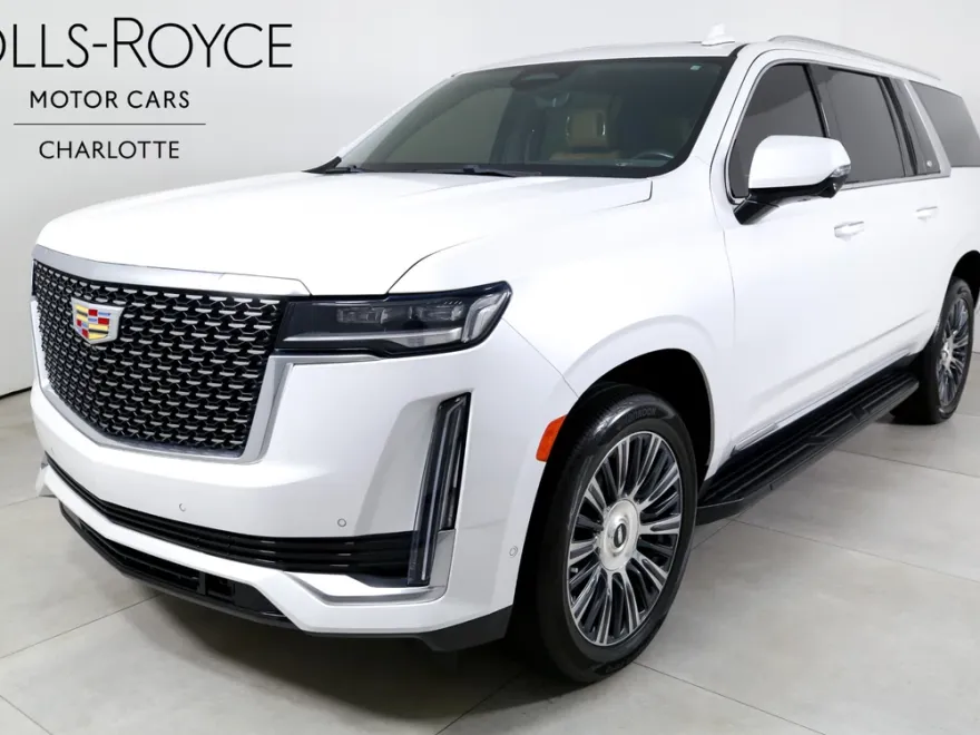 2021 Cadillac Escalade ESV Premium Luxury photo 1