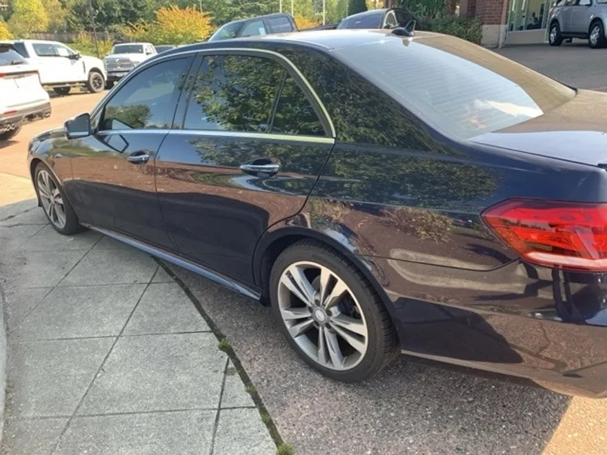 2016 Mercedes Benz E 350 Sedan photo 1