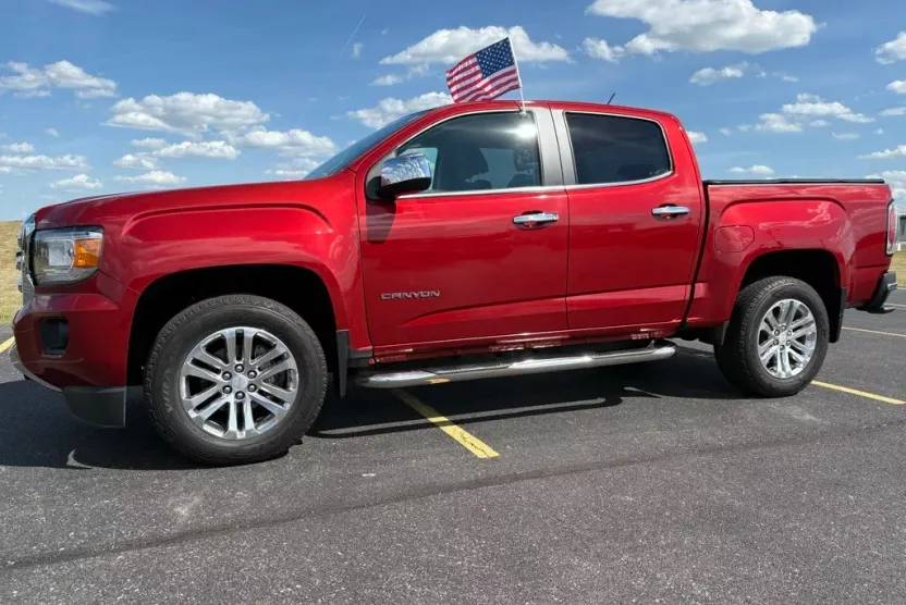 2015 Gmc Canyon SLT photo 1