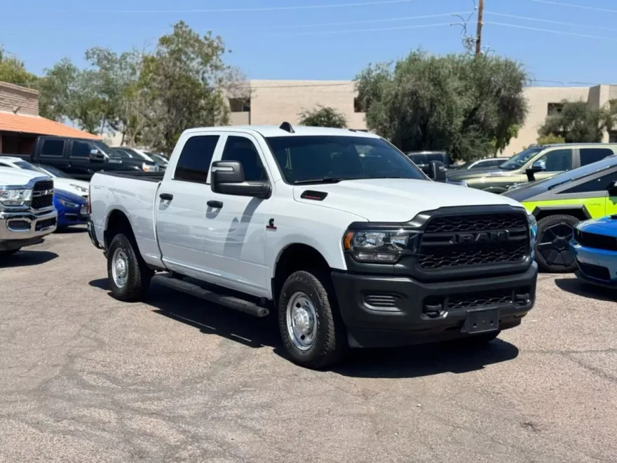 2024 Ram 2500 Tradesman photo 1