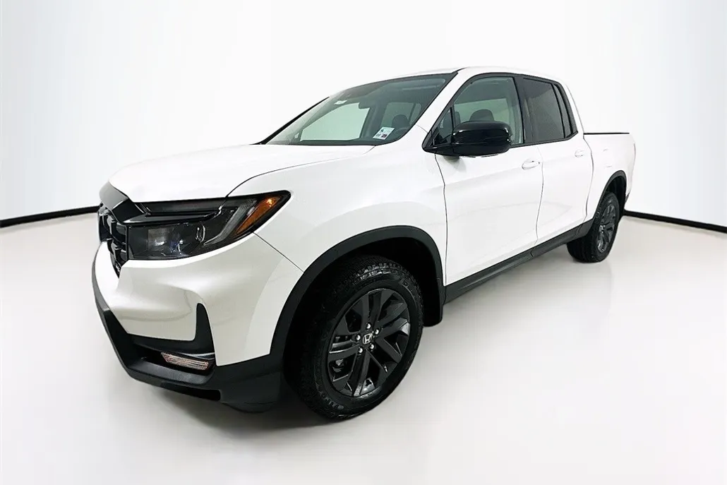 2025 Honda Ridgeline Sport photo 1