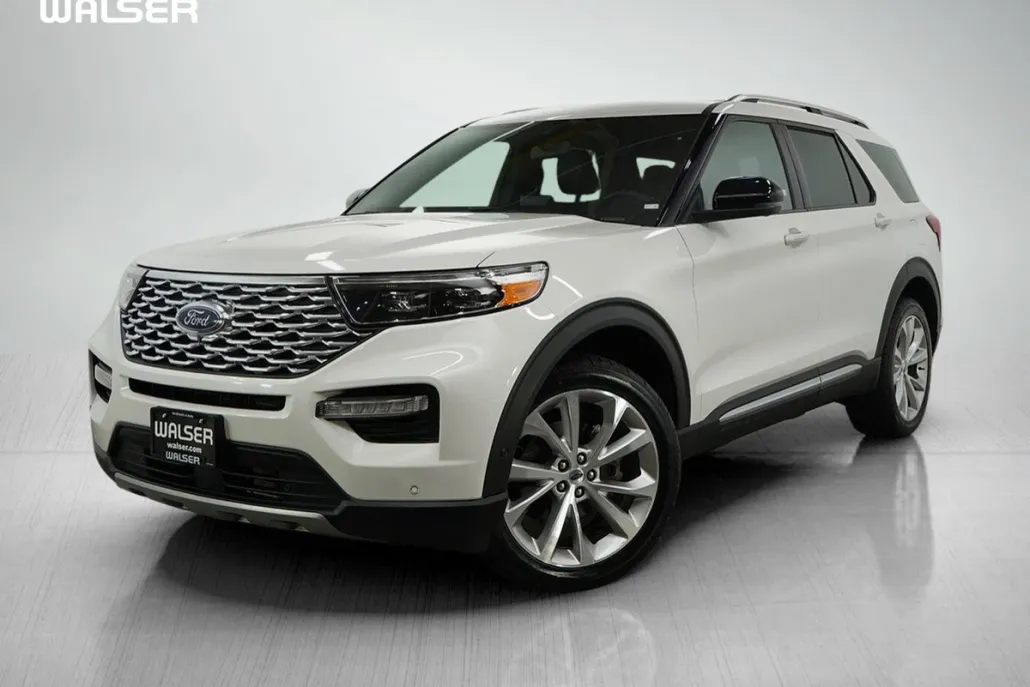 2022 Ford Explorer Platinum photo 1