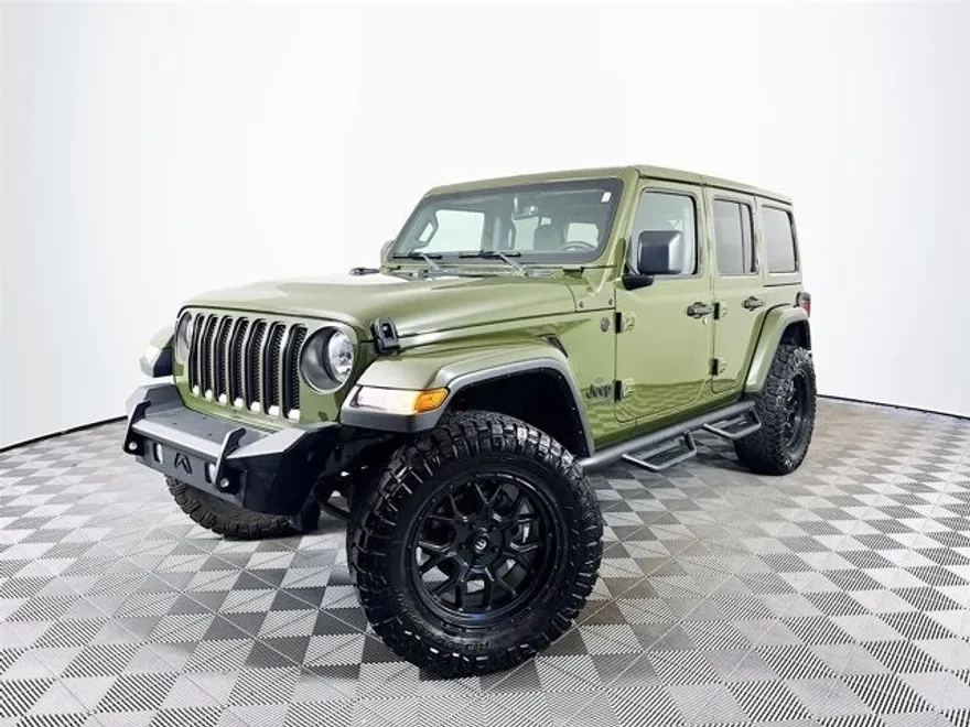 2022 Jeep Wrangler Unlimited Sahara photo 1