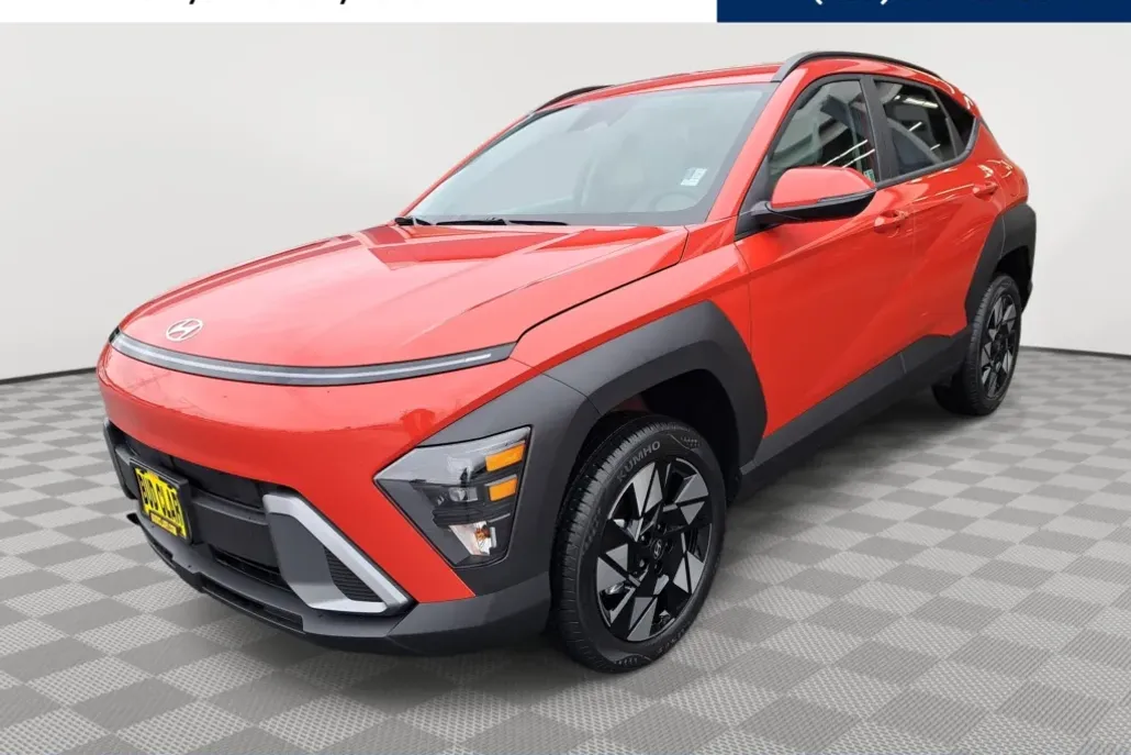 2025 Hyundai Kona SEL photo 1