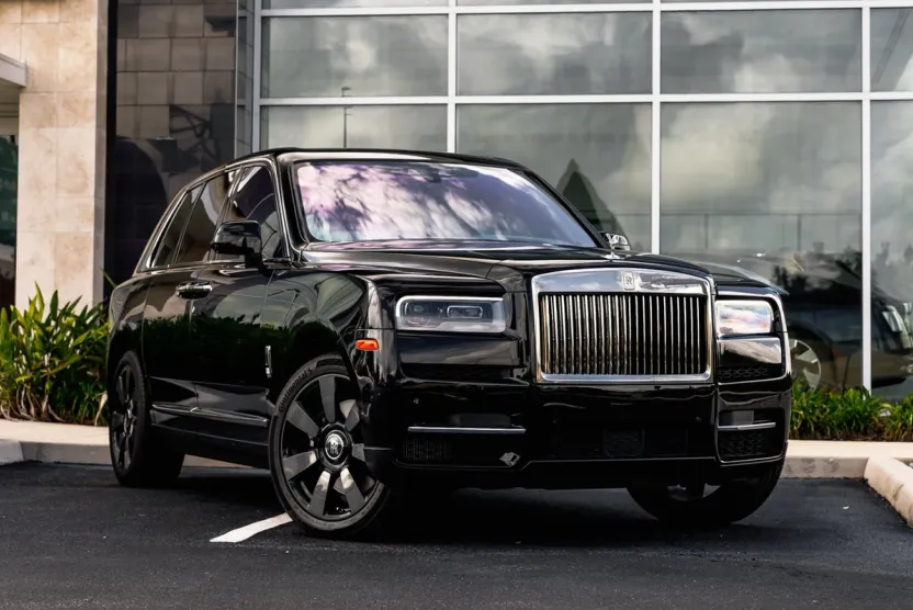 2023 Rolls Royce Cullinan RR31 photo 1