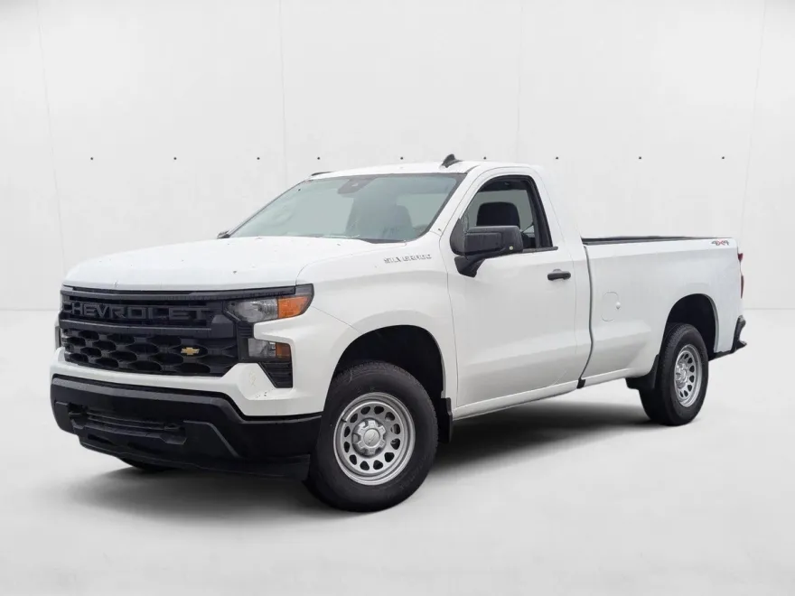 2025 Chevrolet Silverado 1500 photo 1