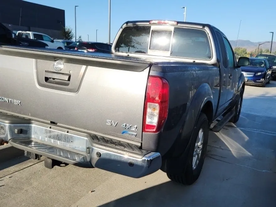 2017 Nissan Frontier SV photo 1