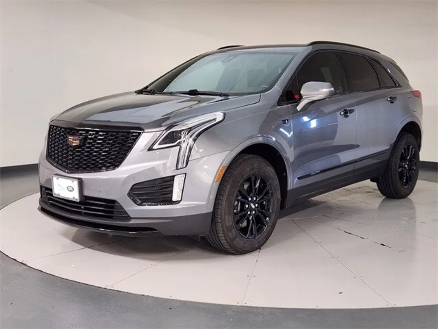 2021 Cadillac XT5 Luxury photo 1