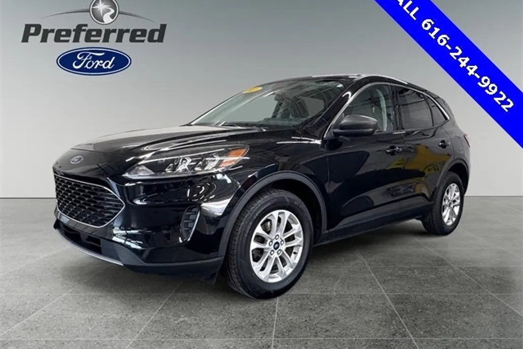 2022 Ford Escape SE photo 1