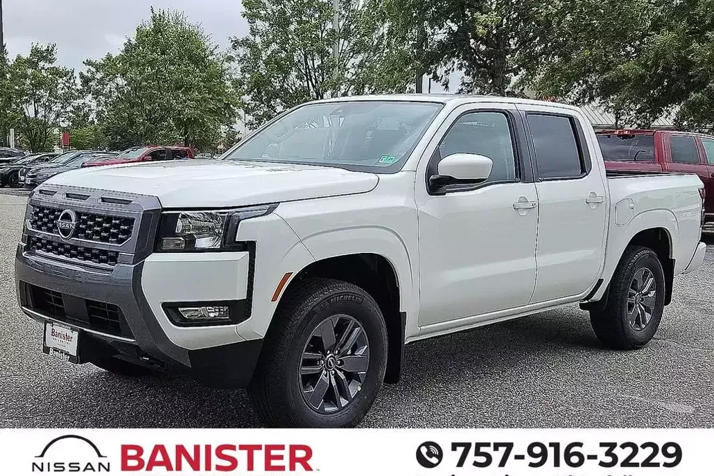 2025 Nissan Frontier SV photo 1